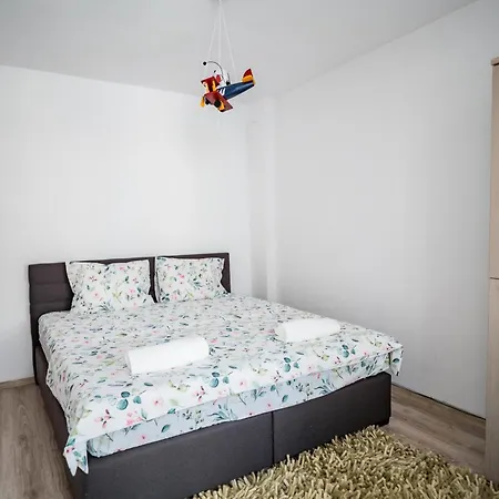 Black Sea Centre By Flat Manаger Daire