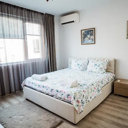 公寓 Black Sea Centre By Flat Manаger *