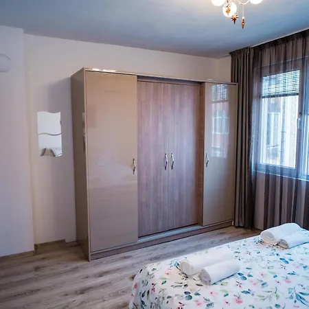 Black Sea Centre By Flat Manаger Lejlighed *